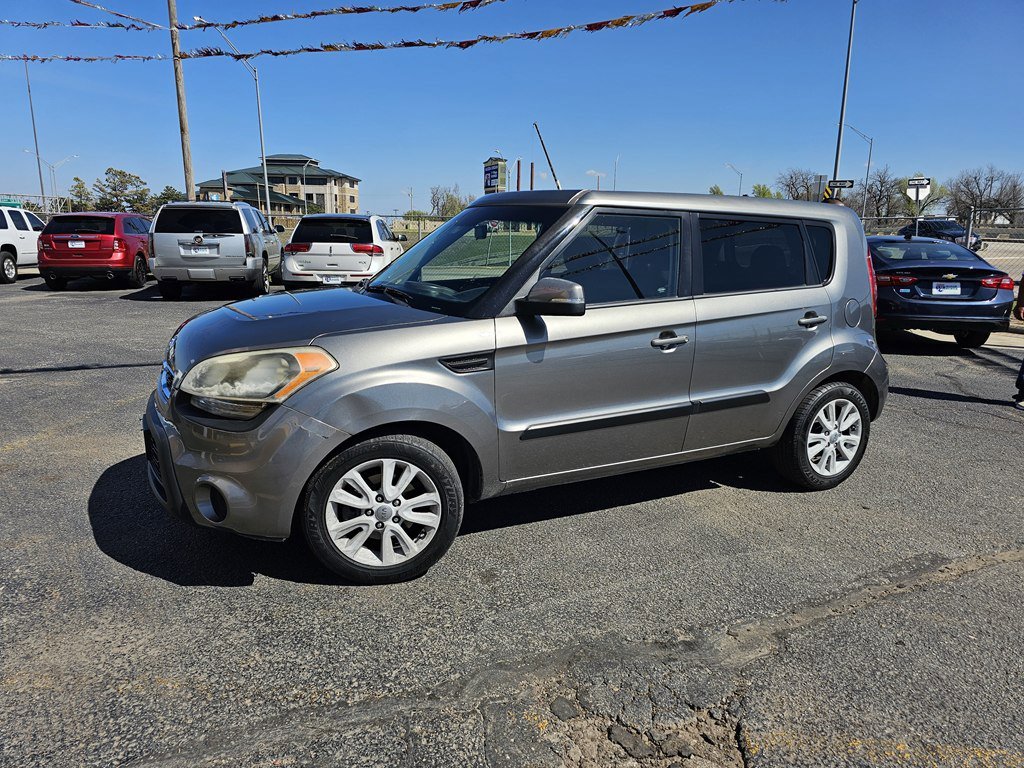 Used 2012 Kia Soul + image 2