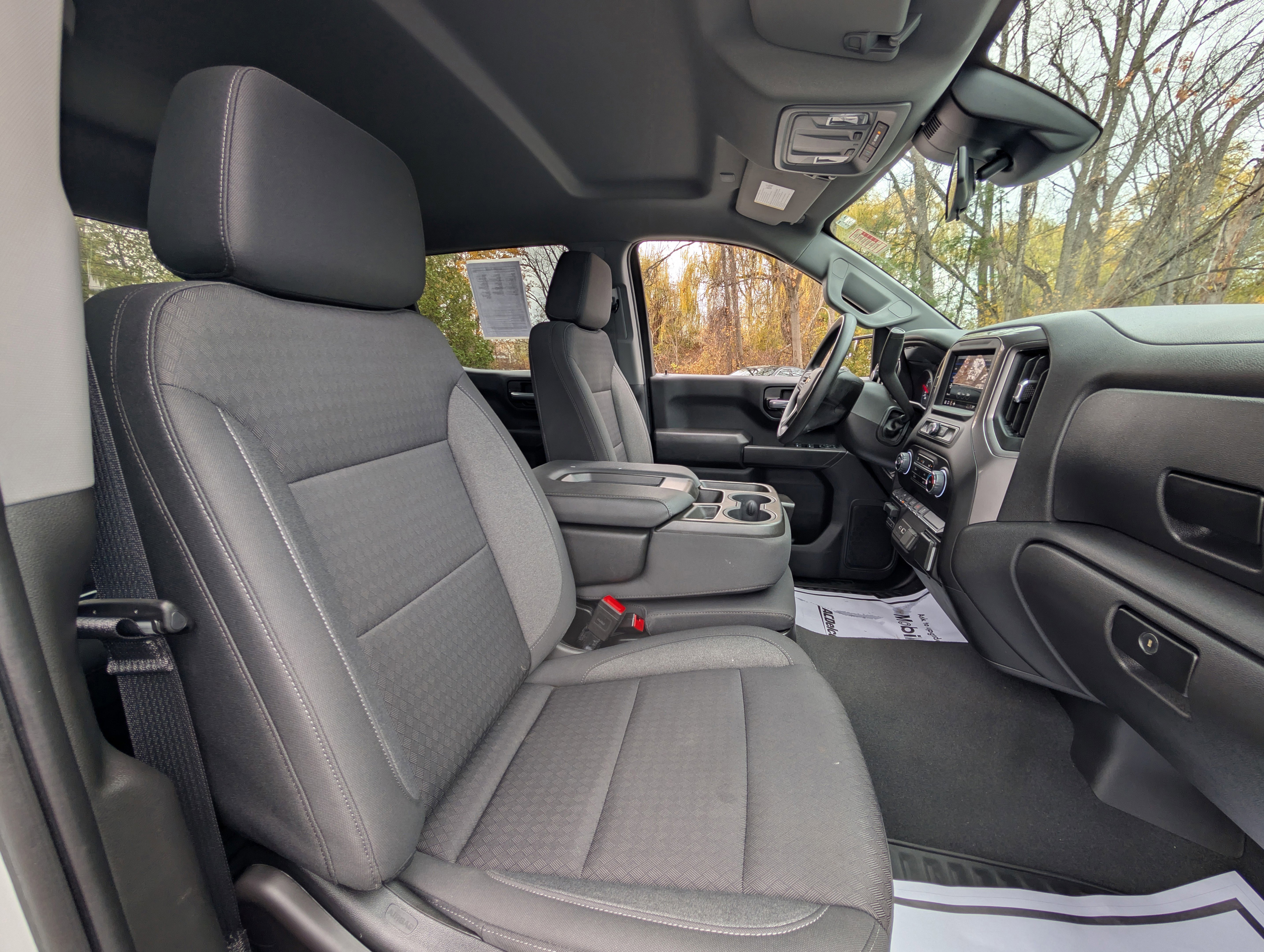 Used 2023 Chevrolet Silverado 1500 Custom image 38