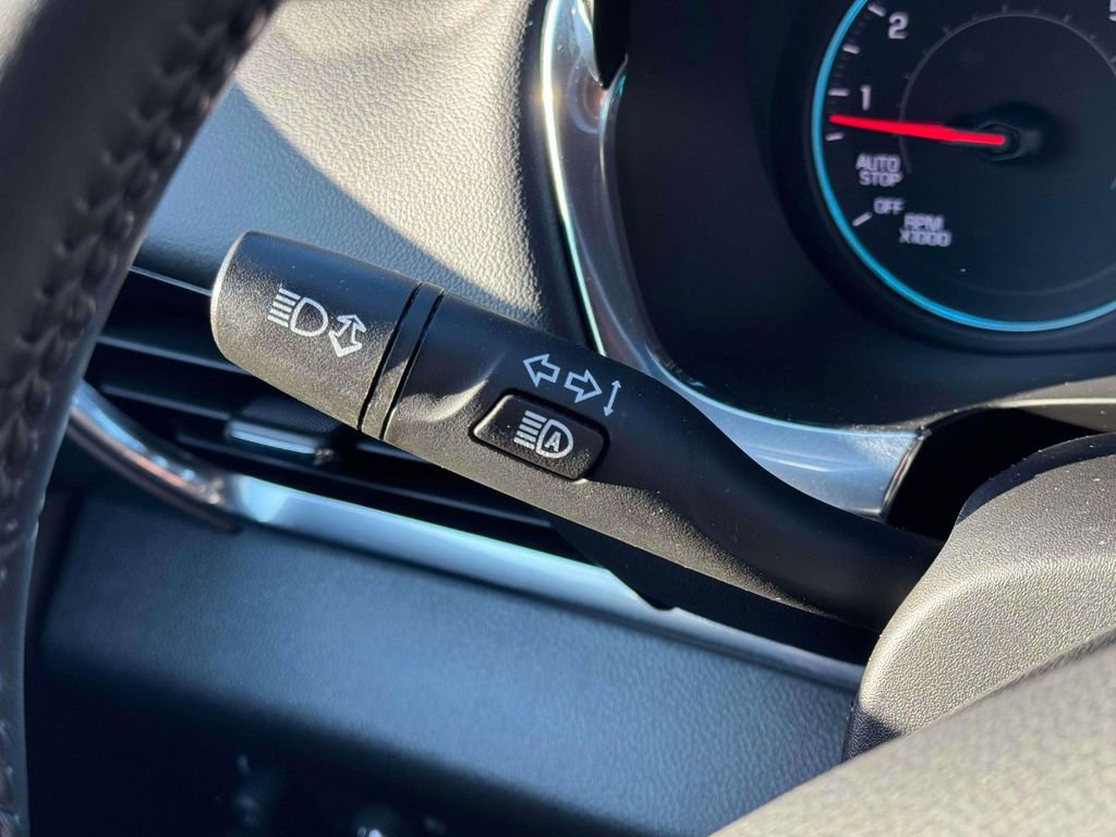 Used 2022 Chevrolet Traverse LT AWD/4WD image 23