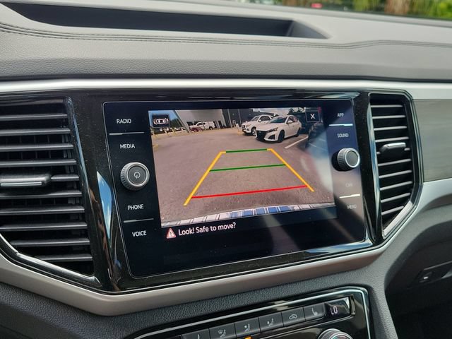 Used 2023 Volkswagen Atlas SE w/ Panoramic Sunroof Package FWD image 30