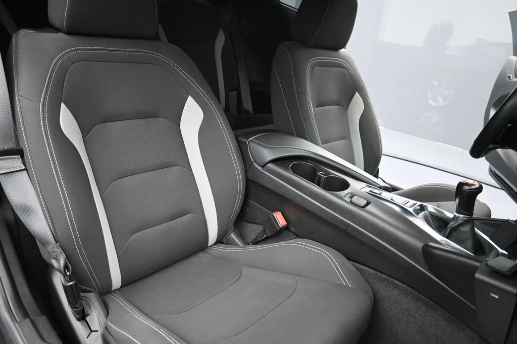 Used 2019 Chevrolet Camaro SS RWD image 18