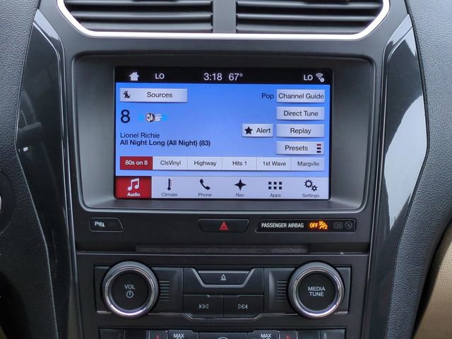 Used 2017 Ford Explorer XLT w/ Equipment Group 202A image 14