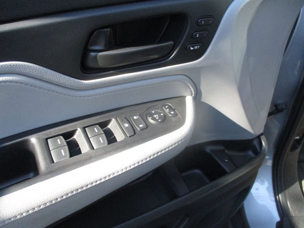 Used 2022 Honda Odyssey EX-L image 13