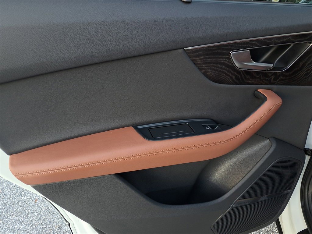 Used 2024 Audi Q7 3.0T Premium Plus w/ Premium Plus Package image 29