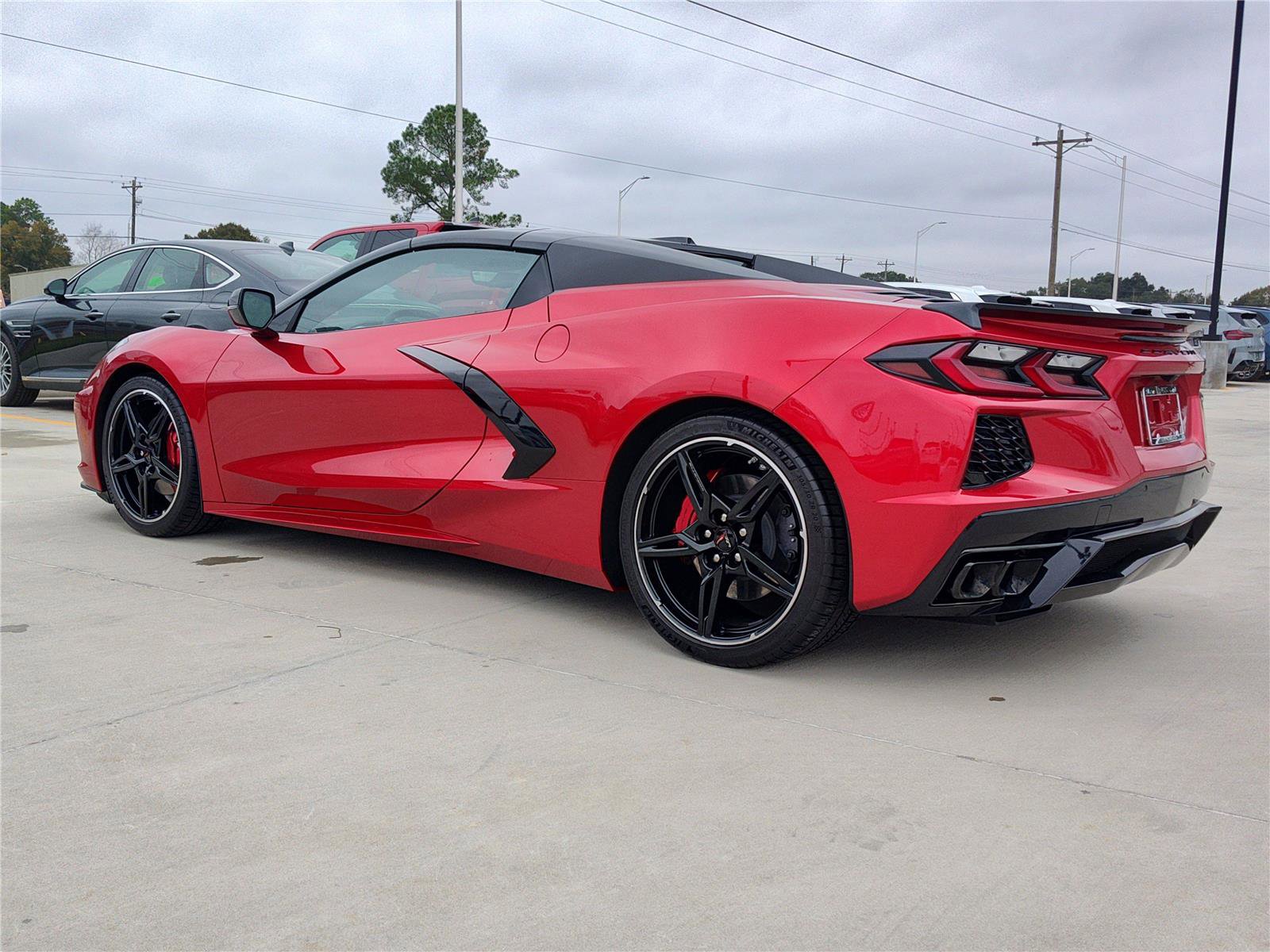 Used 2023 Chevrolet Corvette Stingray Preferred Conv w/ Stealth Interior Trim Package image 4