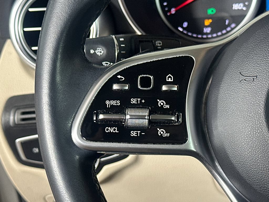 Certified 2022 Mercedes-Benz GLC 300 image 27