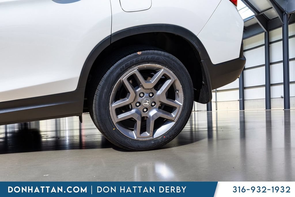 Used 2023 Honda Passport EX-L image 34