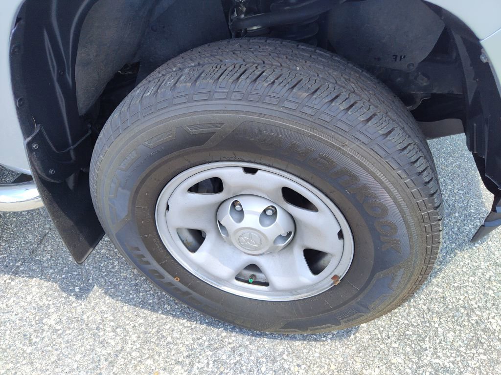 Used 2022 Toyota Tacoma SR image 19