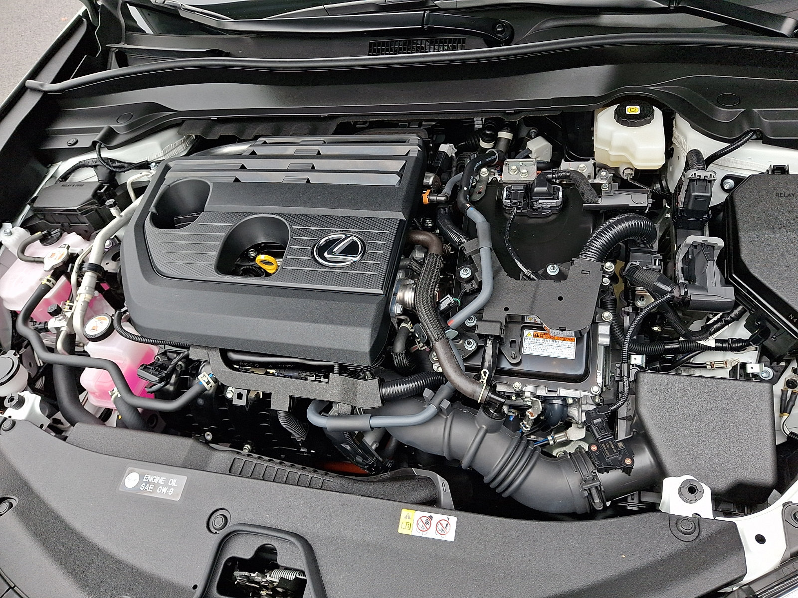 Certified 2025 Lexus UX 300h AWD w/ Accessory Package (Z1) image 27