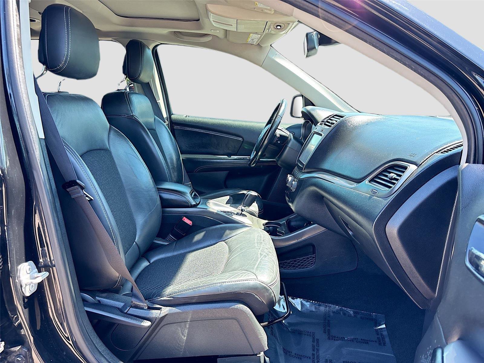 Used 2020 Dodge Journey Crossroad FWD image 28