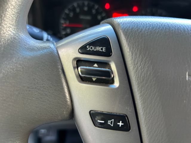 Used 2017 Nissan NV 2500 SV w/ Back Door Glass Package RWD image 18