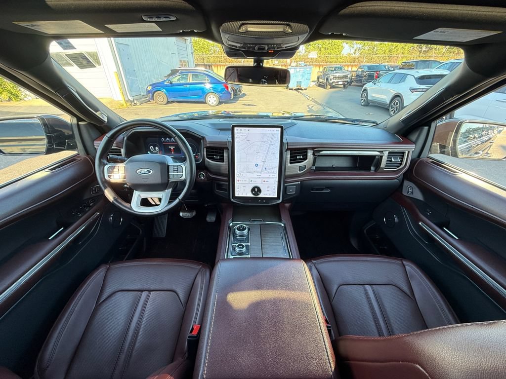 Used 2022 Ford Expedition Limited AWD/4WD image 22