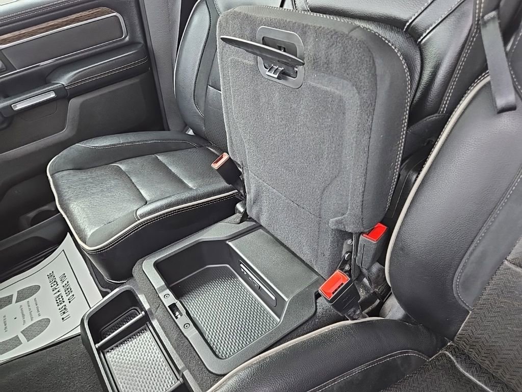 Used 2019 RAM 1500 Laramie AWD/4WD image 30