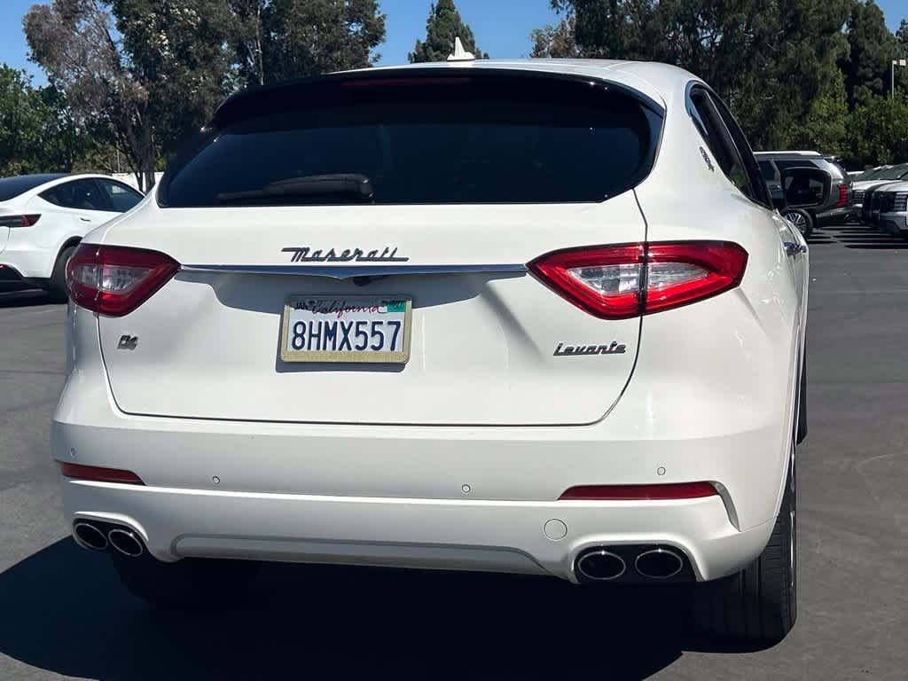 Used 2019 Maserati Levante AWD/4WD image 4