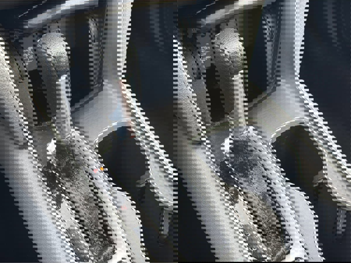 Used 2018 Honda Accord LX image 32