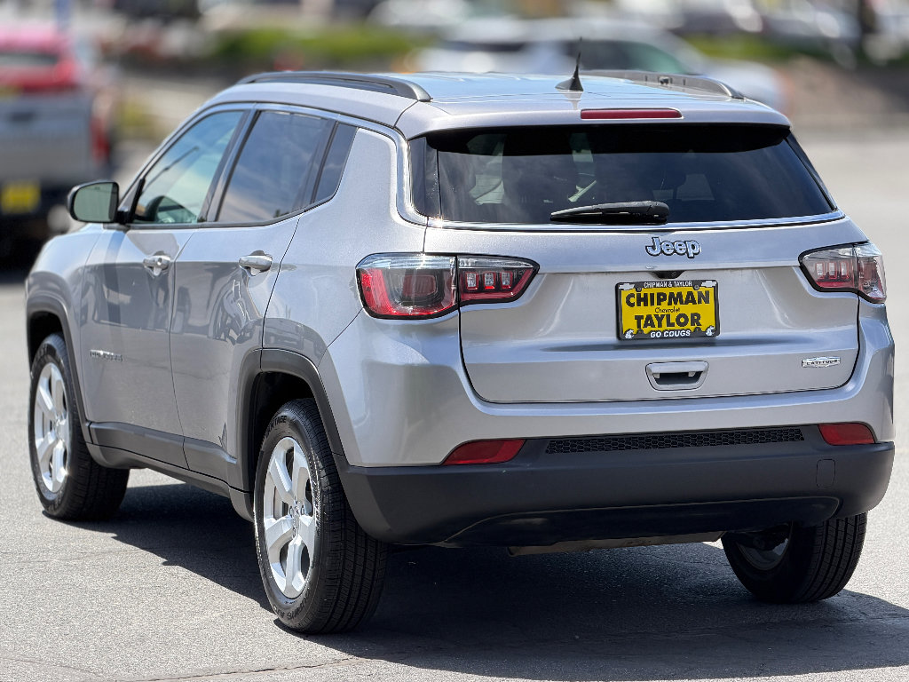 Used 2018 Jeep Compass Latitude w/ Popular Equipment Group FWD image 19