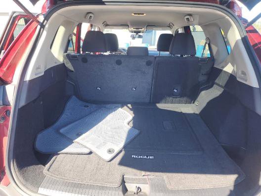 Used 2023 Nissan Rogue S AWD/4WD image 12