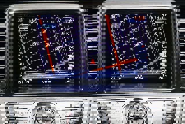 Used 2014 Nissan Murano SL w/ Navigation Package image 17