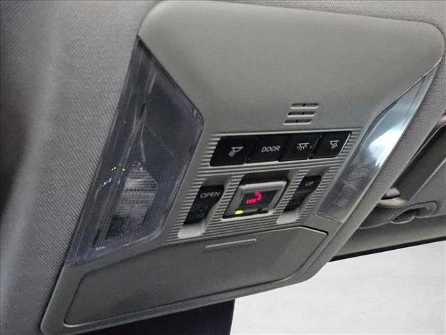 Used 2021 Toyota RAV4 XLE w/ Convenience Package image 11