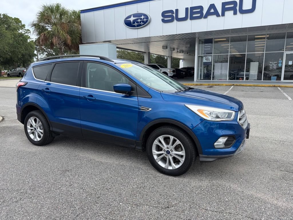 Used 2017 Ford Escape SE w/ Equipment Group 201A