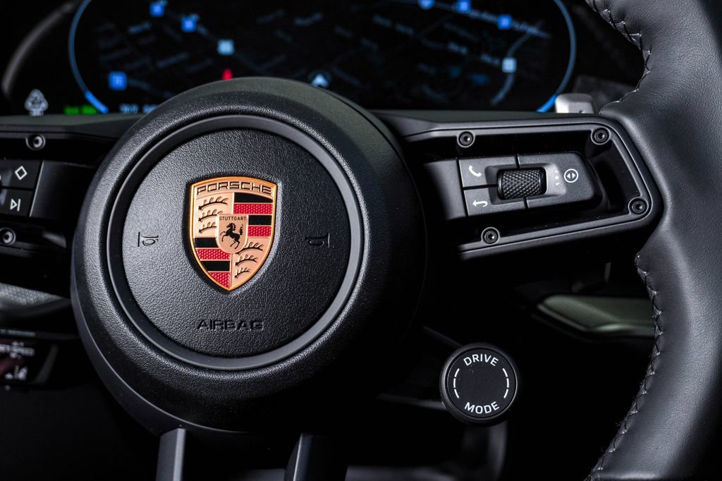 New 2026 Porsche Cayenne AWD/4WD image 18