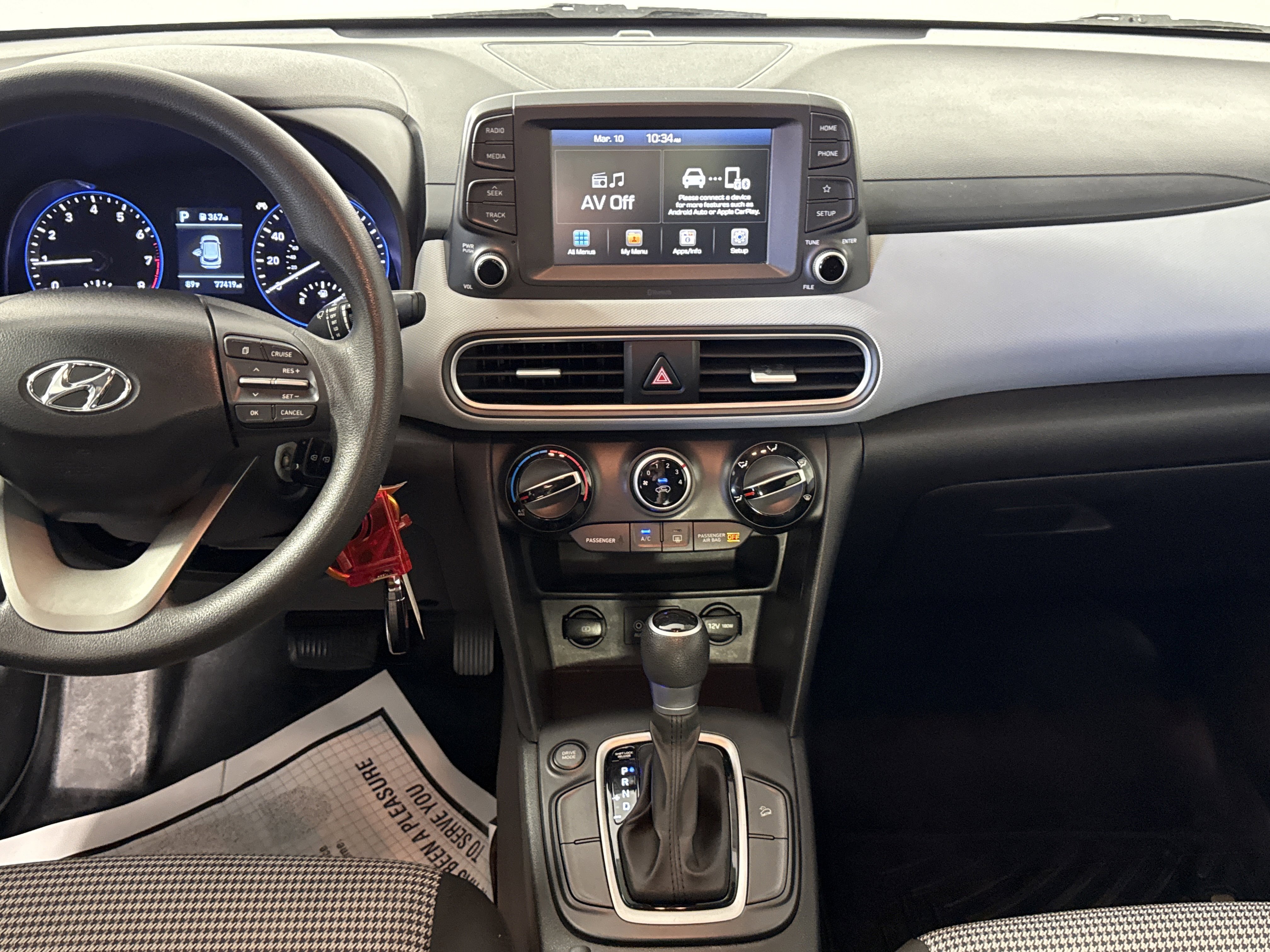 Used 2021 Hyundai Kona SE image 12