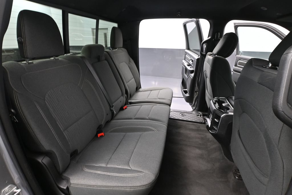Used 2021 RAM 1500 Big Horn AWD/4WD image 46