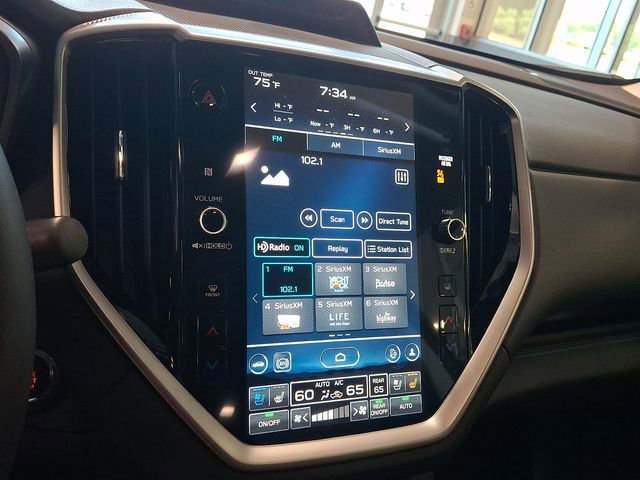 Certified 2025 Subaru Ascent Touring AWD/4WD image 20