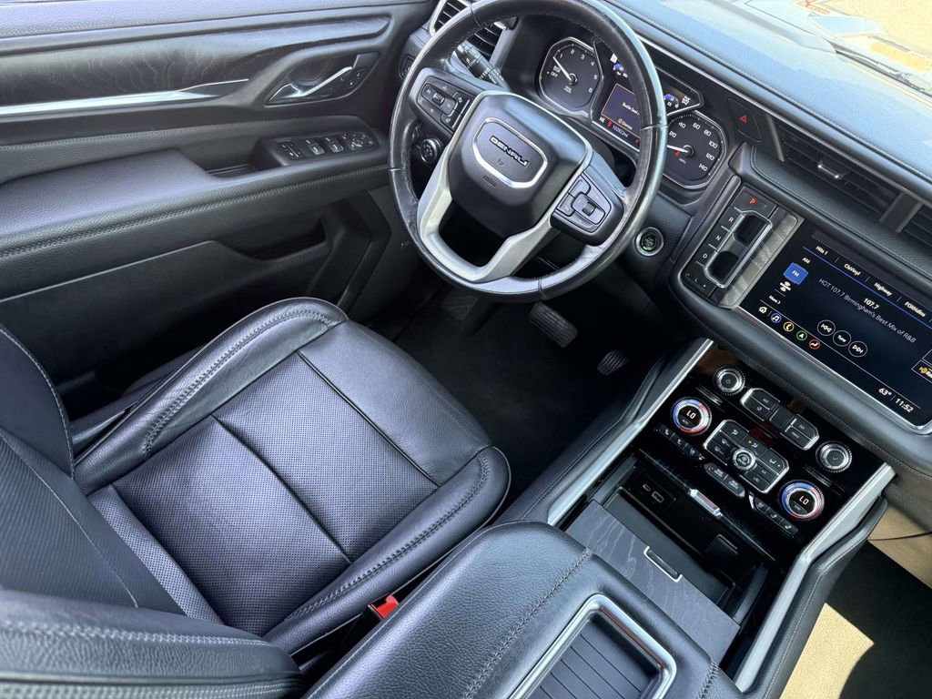 Used 2021 GMC Yukon XL Denali image 29