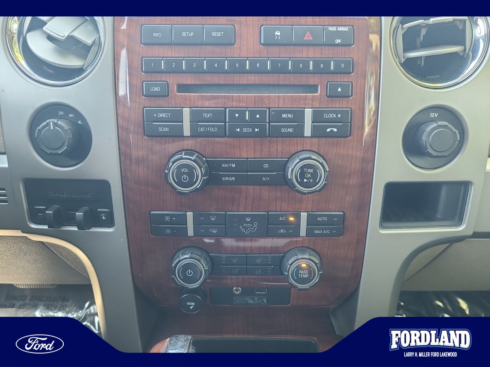 Used 2010 Ford F150 Lariat AWD/4WD image 30