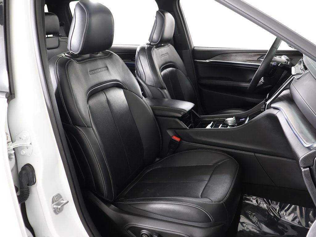 Used 2023 Jeep Grand Cherokee L Overland AWD/4WD image 37