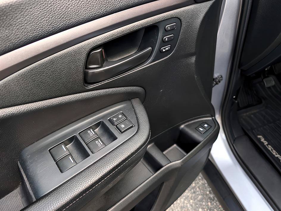 Used 2022 Honda Passport EX-L image 17