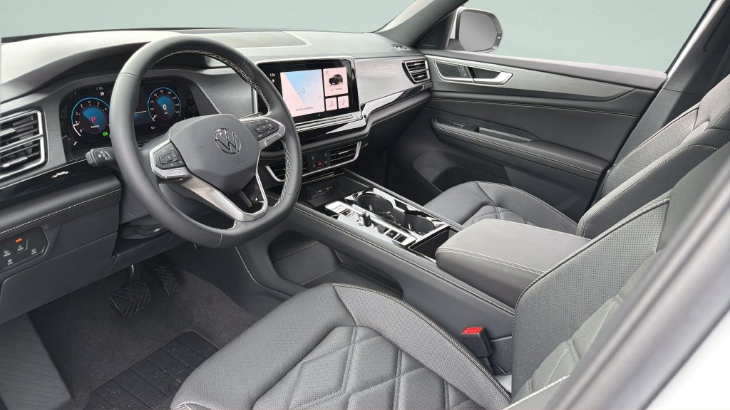 New 2026 Volkswagen Atlas Cross Sport SE FWD image 29