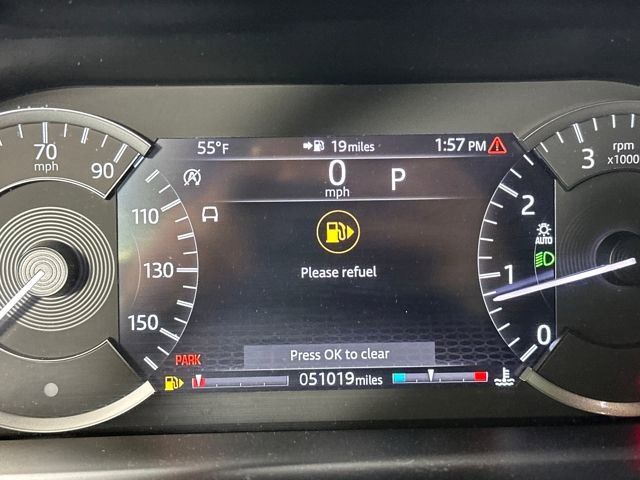 Used 2020 Land Rover Discovery Sport image 18