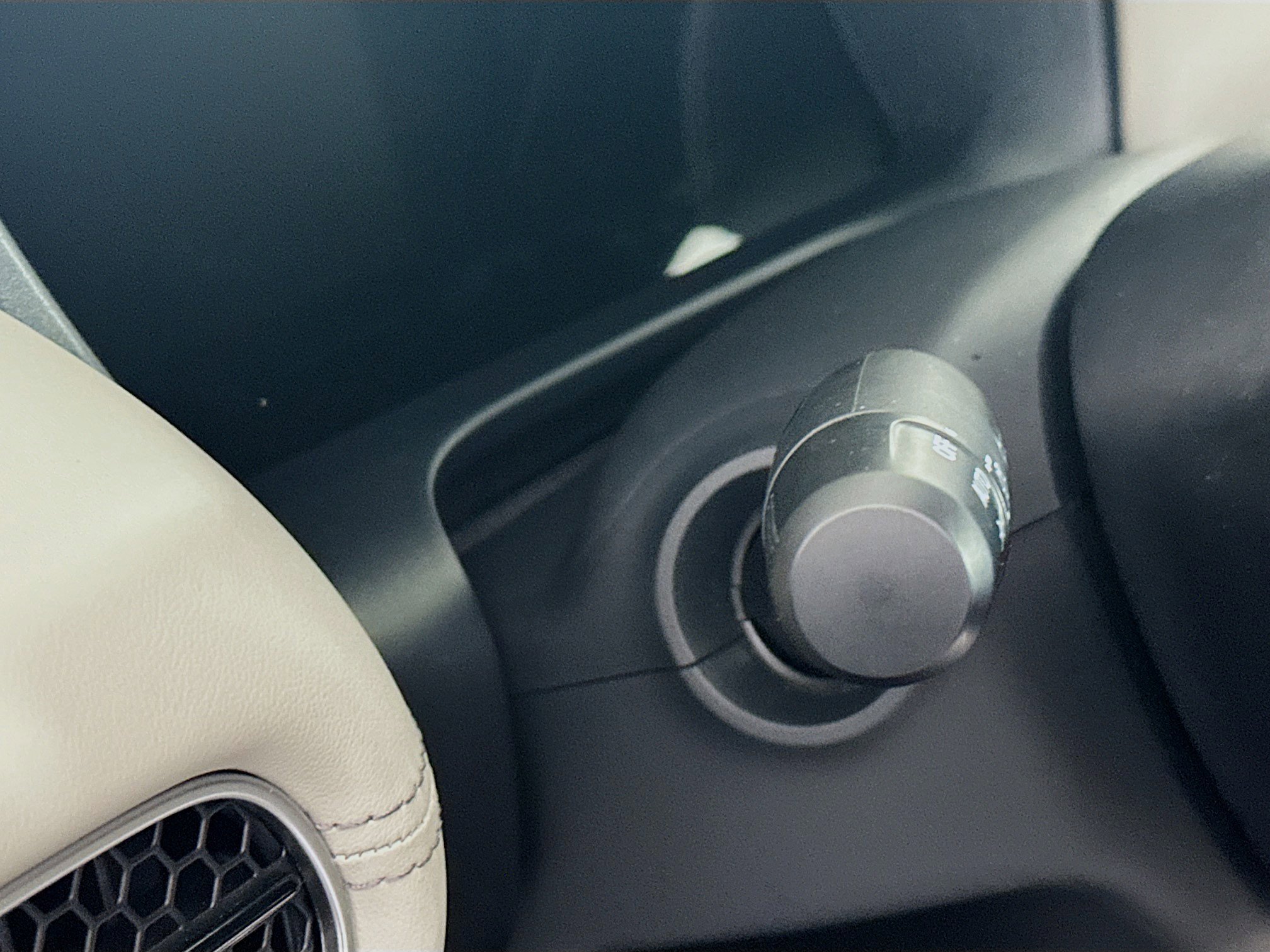 Used 2026 Honda HR-V EX-L image 17