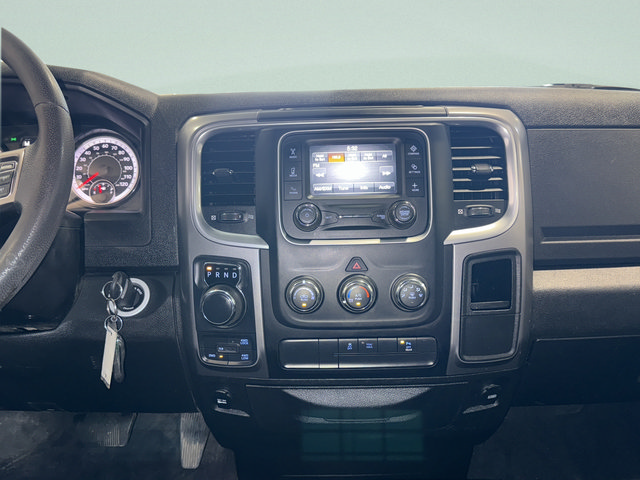Used 2023 RAM 1500 Warlock AWD/4WD image 30