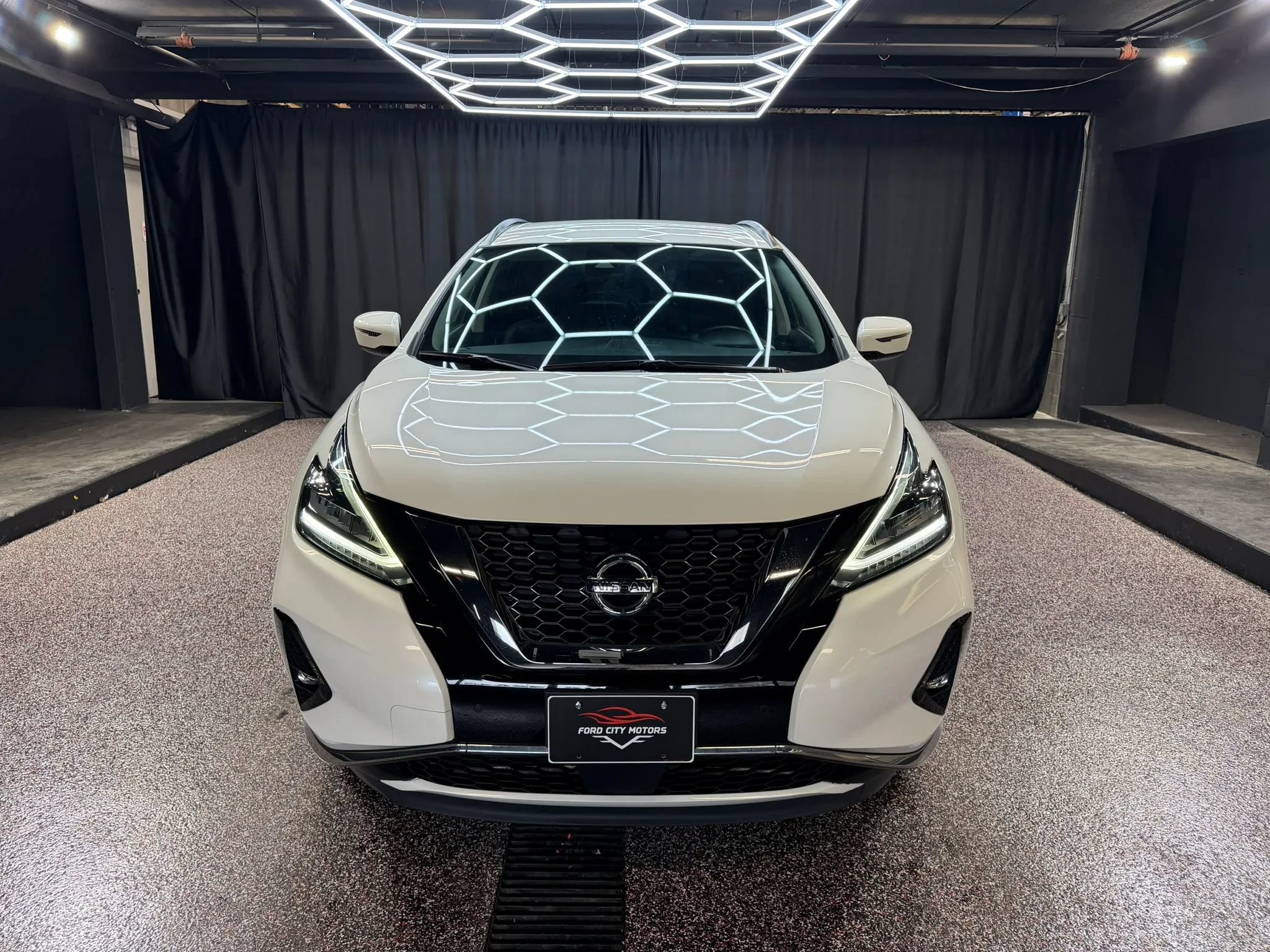 Used 2022 Nissan Murano SV AWD/4WD image 3