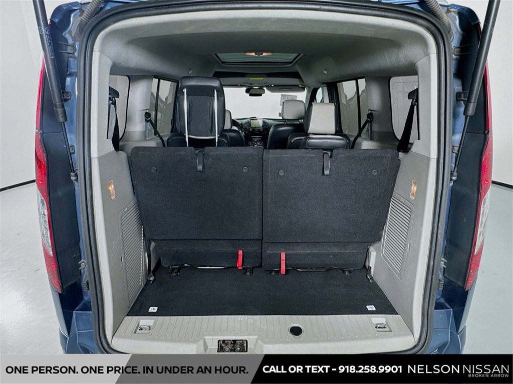 Used 2019 Ford Transit Connect Titanium w/ Titanium Premium Package image 27