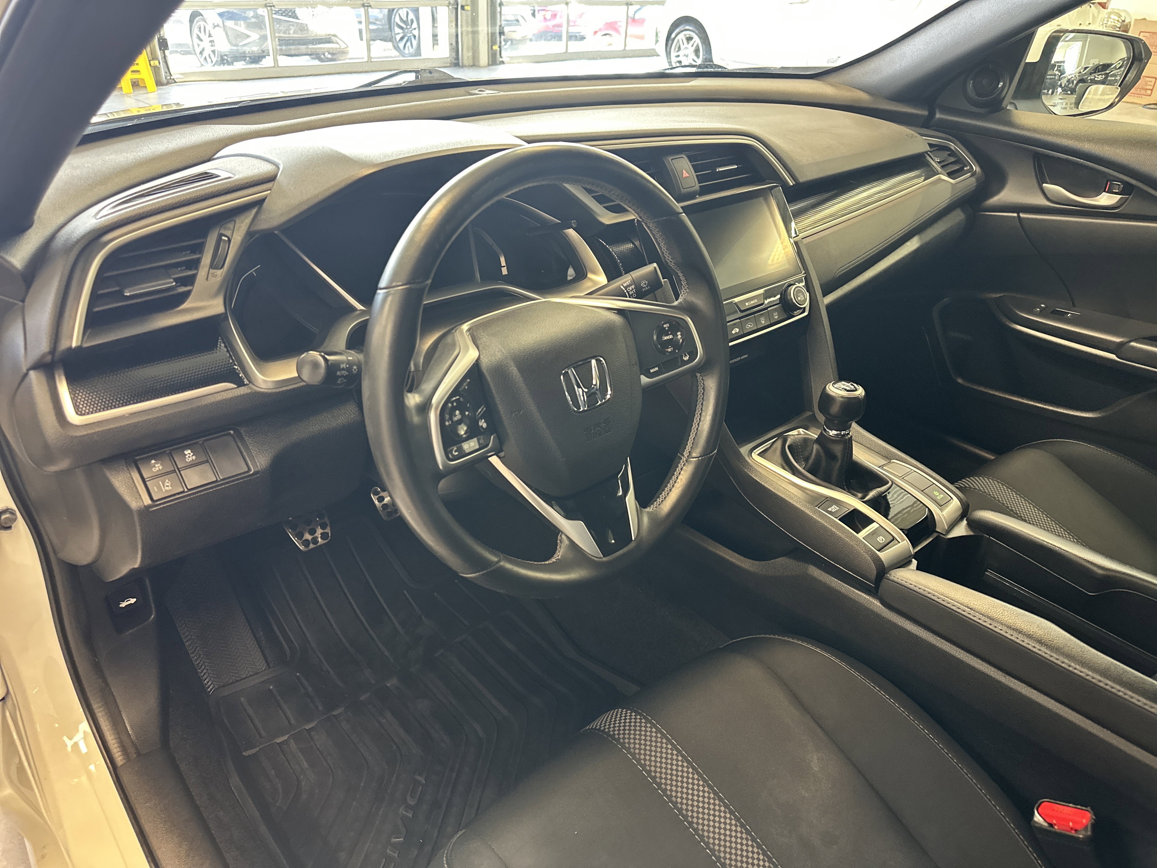 Used 2020 Honda Civic Sport image 23