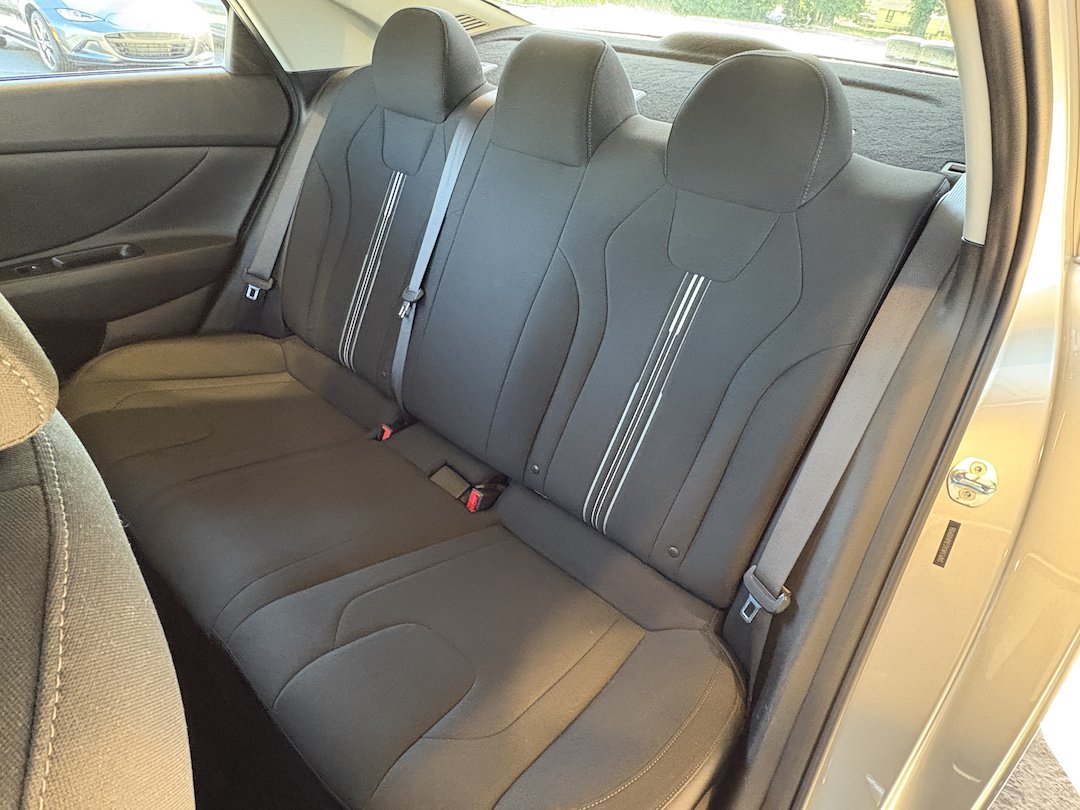 Used 2021 Hyundai Elantra SEL FWD image 23