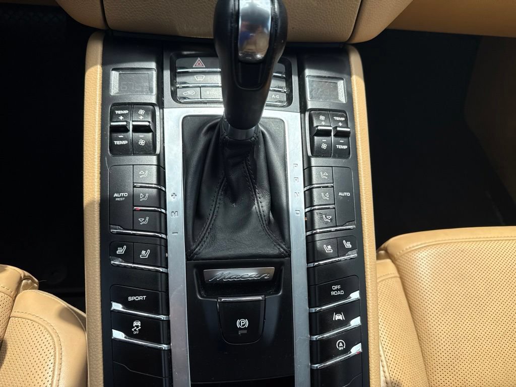 Used 2017 Porsche Macan S AWD/4WD image 9