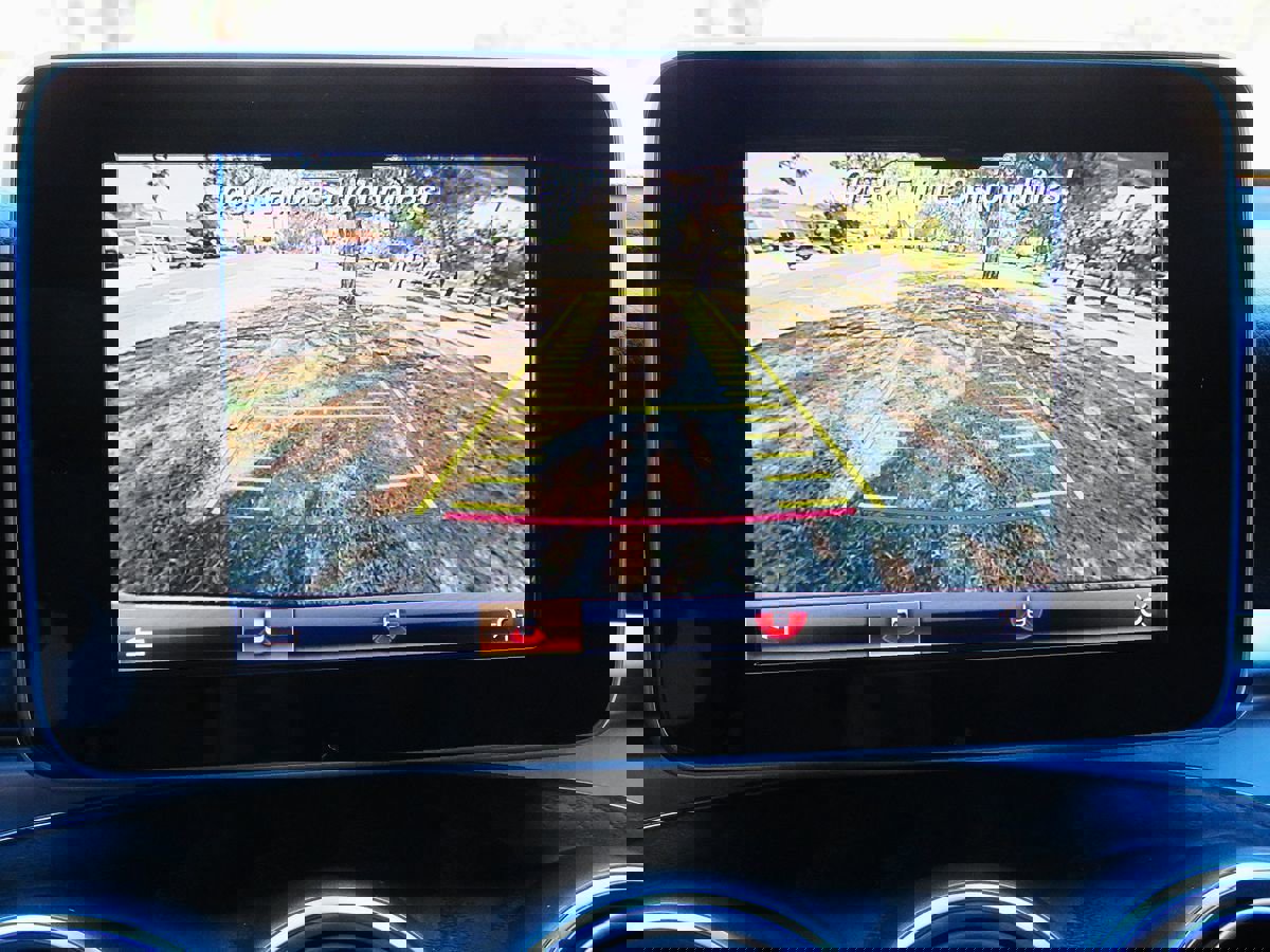 Used 2017 Mercedes-Benz GLC 300 image 24