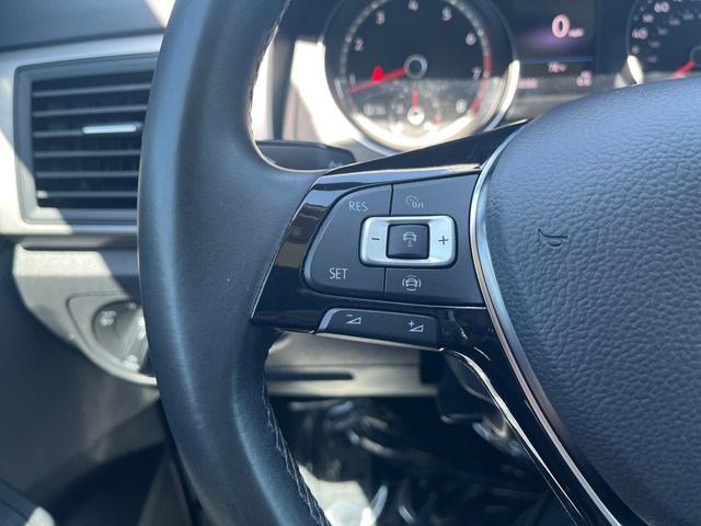 Used 2020 Volkswagen Atlas SE w/ Panoramic Sunroof Package FWD image 27