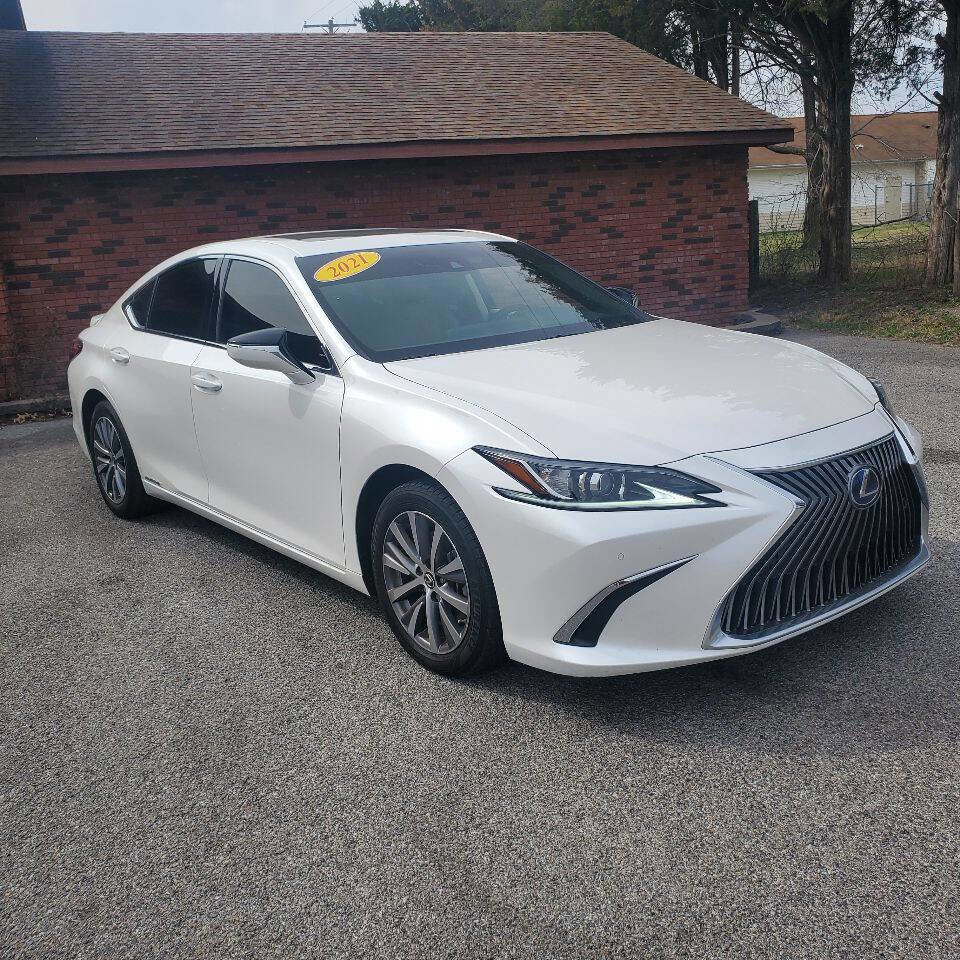 Used 2021 Lexus ES 300h w/ Premium Package image 15