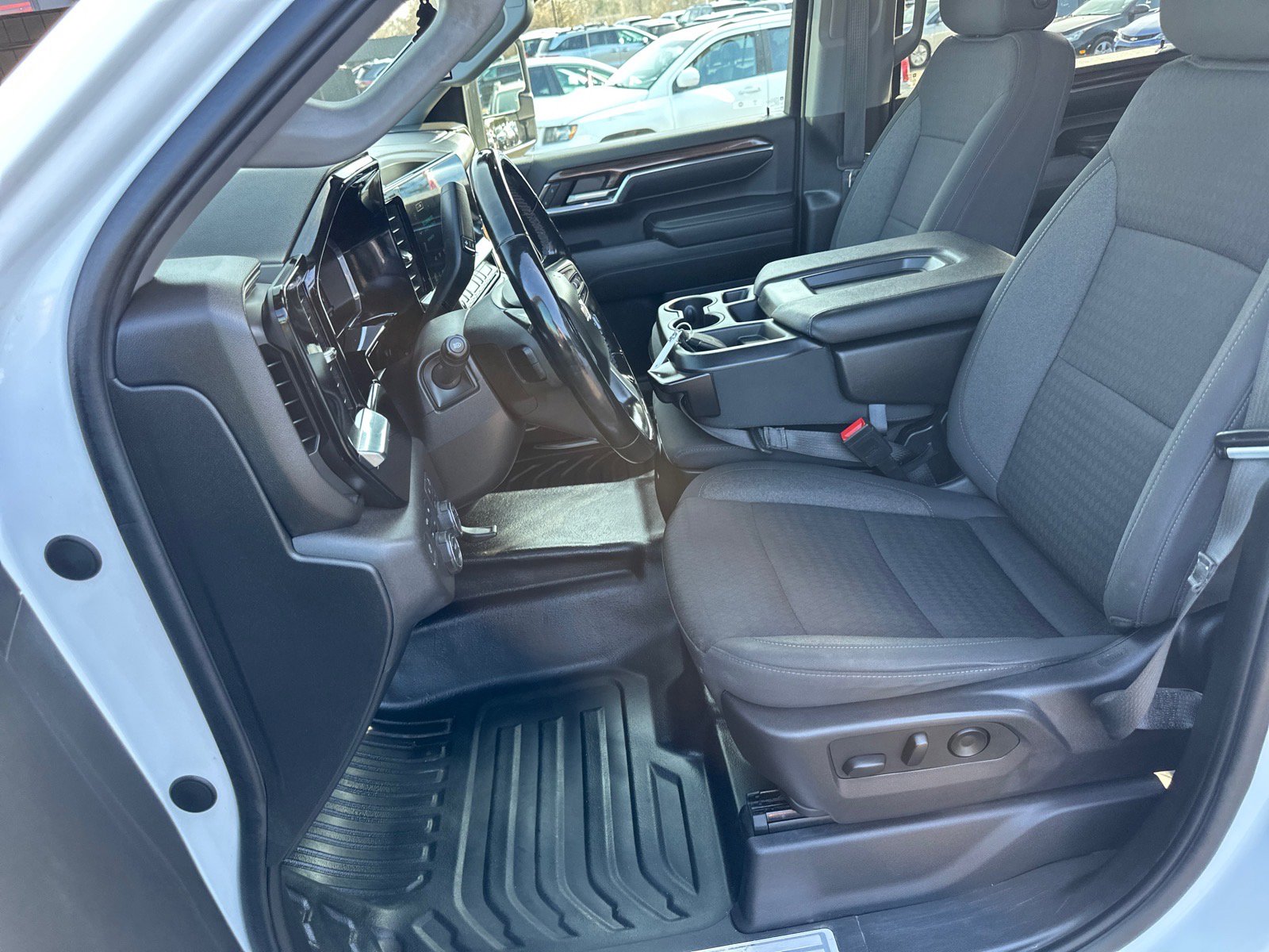 Used 2024 Chevrolet Silverado 3500 LT w/ Convenience Package AWD/4WD image 22