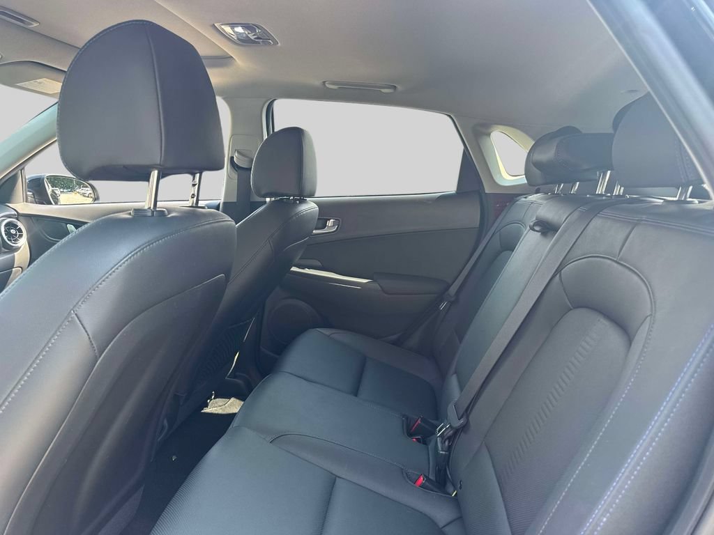 Certified 2022 Hyundai Kona Limited w/ Cargo Package FWD image 13