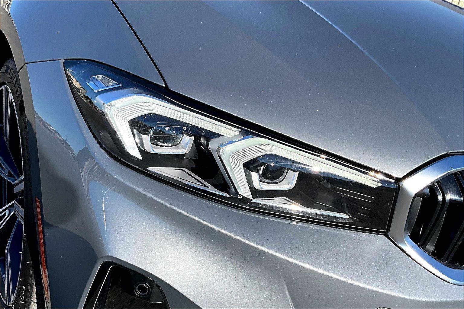 Used 2023 BMW 330i Sedan w/ Convenience Package image 28