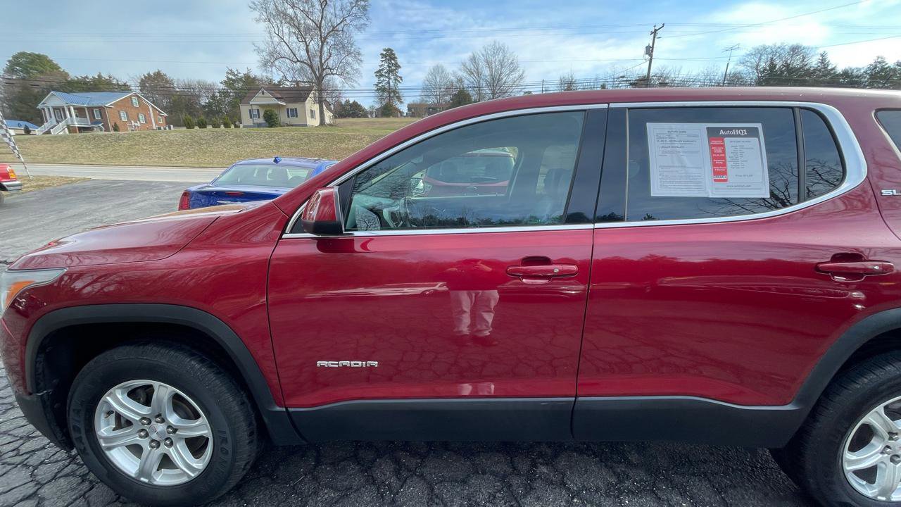 Used 2019 GMC Acadia SLE image 3