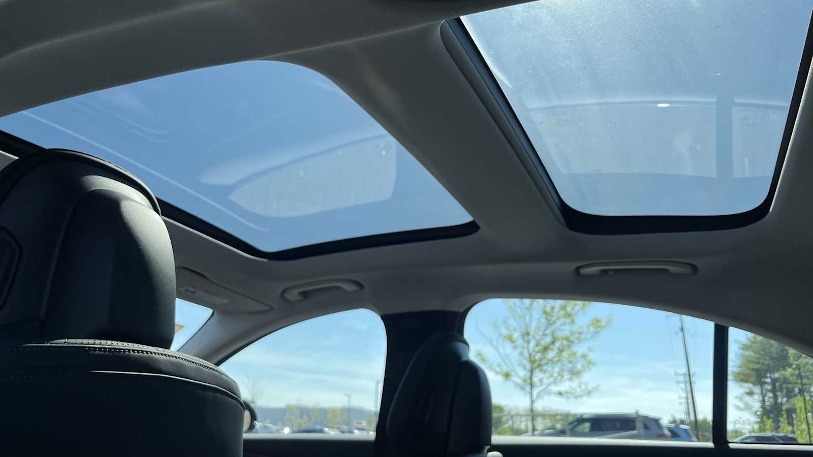 New 2026 Mercedes-Benz E 350 4MATIC Sedan image 35