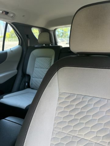 Used 2021 Chevrolet Equinox LS FWD image 25